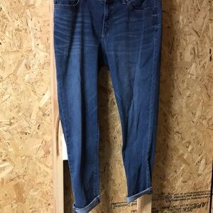 DENIM/ANA boyfriend jeans